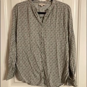 loft size small (fits like medium) long sleeve button down